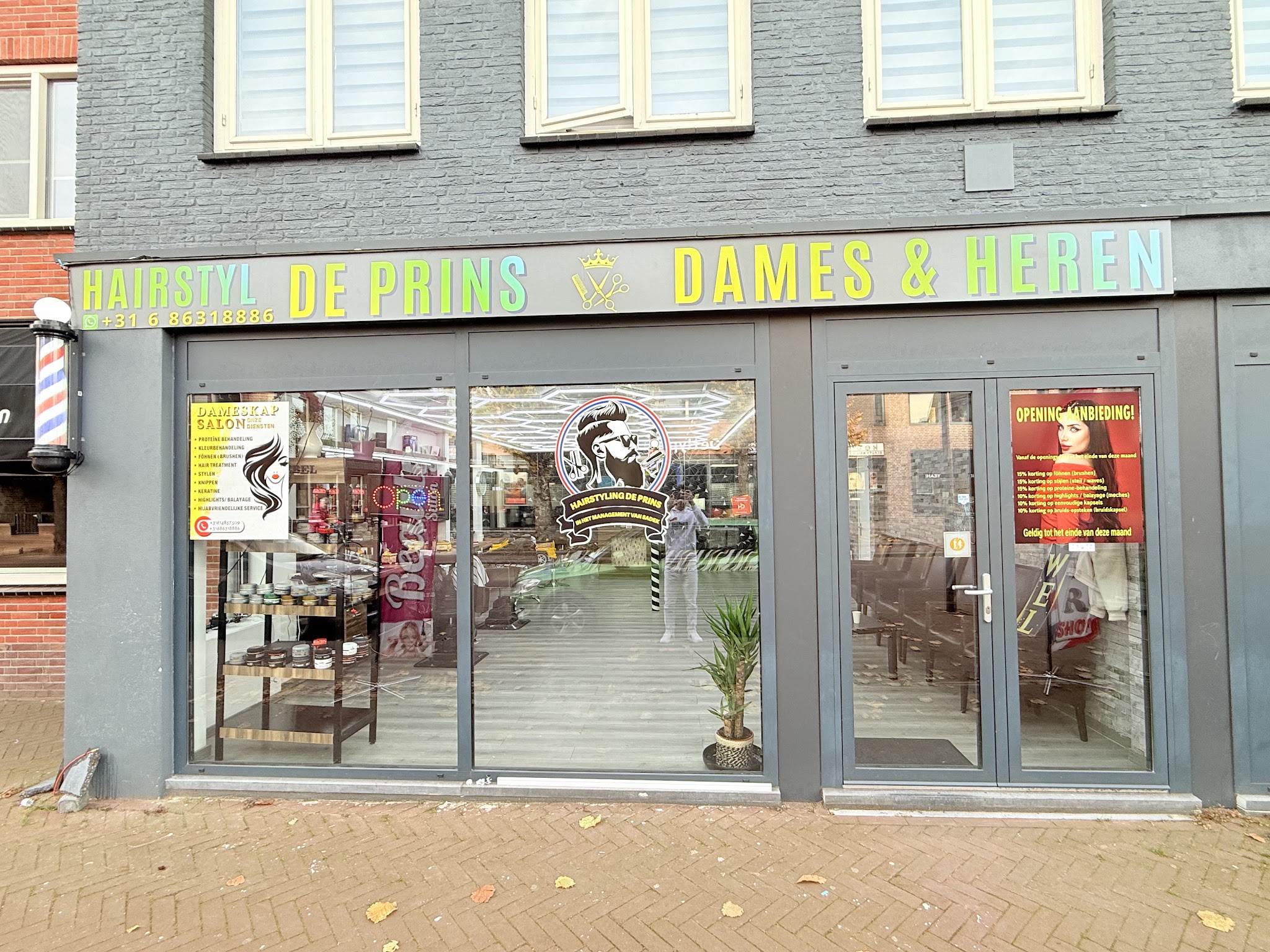 De gevel van Hairstyling de prins aan de Oude Bredaseweg